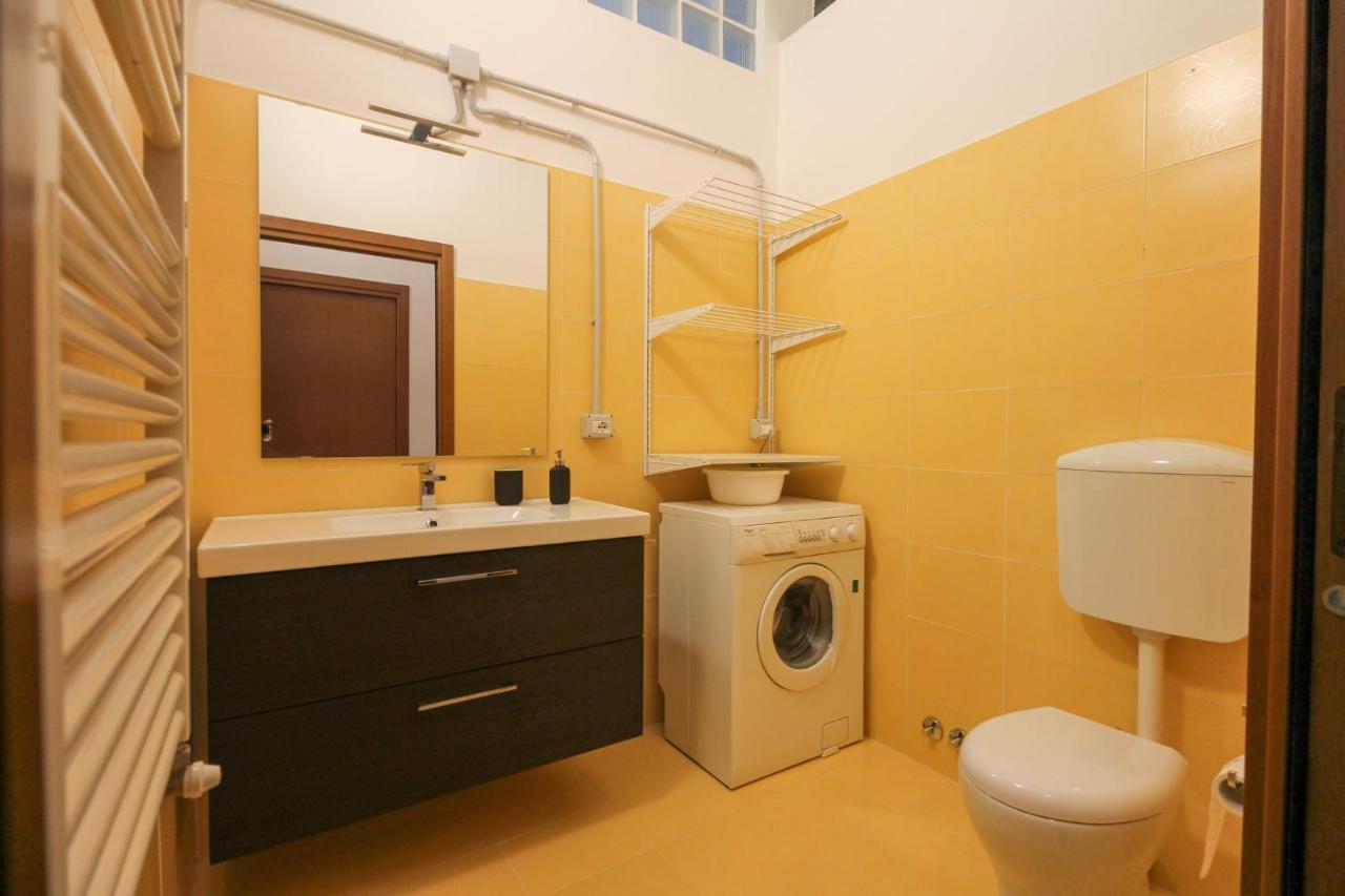 Loft Sottolalbero Appartement Milaan Buitenkant foto